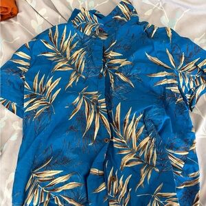 Reyn Spooner Blue and Tan Leaf Shirt